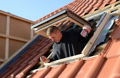 Pose de fenêtres de toit Velux à Hardanges